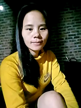 Snapshot of Suni2345 chatting on November 3, 2025, 3:34 am Suni2345 online show from November 3, 2025, 3:34 am