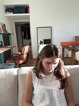 SophiiaStarr online show from September 20, 2025, 3:50 pm