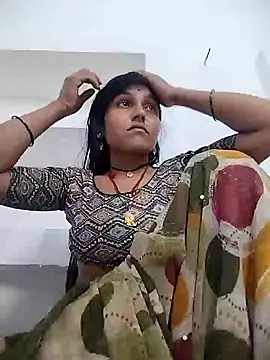 Snapshot of Sonam_shinde chatting on February 26, 2026, 4:40 pm Sonam shinde online show from February 26, 2026, 4:40 pm