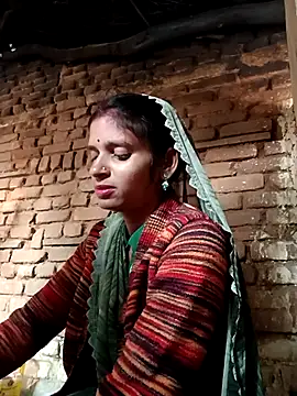 Snapshot of Punam_jindal chatting on December 15, 2025, 3:34 am Punam jindal online show from December 15, 2025, 3:34 am