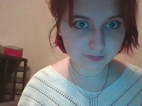 Snapshot of Aynii chatting on November 2, 2025, 7:08 pm Aynii online show from November 2, 2025, 7:08 pm