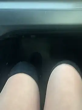 MiriandZacki online show from December 19, 2025, 10:39 am