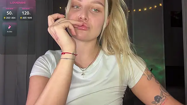 Sasha yourdream online show from November 26, 2025, 9:59 pm