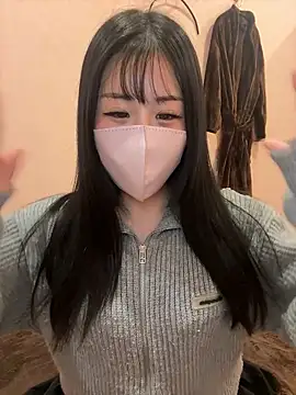 Ema-- online show from November 20, 2025, 10:05 am