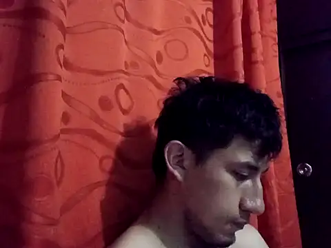 True Di online show from September 18, 2025, 12:57 am