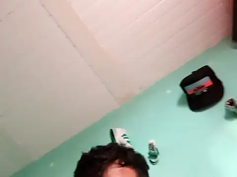 True Di online show from September 30, 2025, 9:43 pm