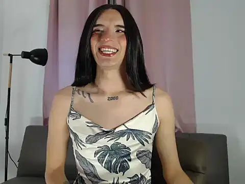 MelinaVelvet online show from September 10, 2025, 10:14 am