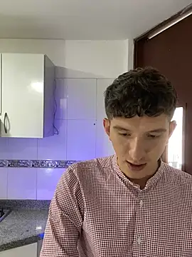 MelinaVelvet online show from April 8, 2026, 8:54 pm