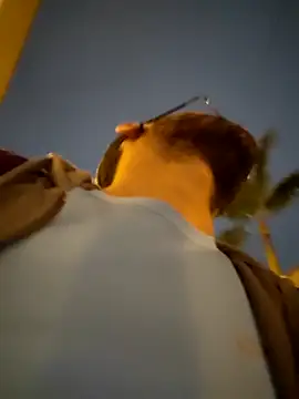 DanteWinter online show from November 18, 2025, 2:16 am