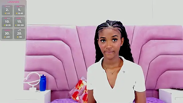 MarianRosse online show from October 6, 2025, 8:09 pm