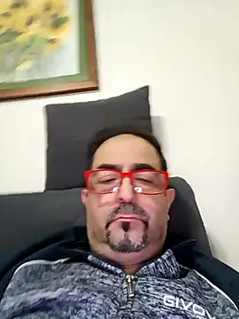 max im69 online show from December 20, 2025, 9:06 pm
