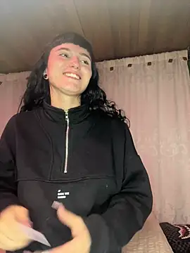 XBODTRIIPX online show from April 7, 2026, 4:14 am