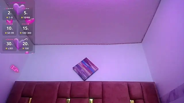 XBODTRIIPX online show from September 24, 2025, 3:46 am