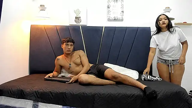 jhos cum23 online show from January 11, 2026, 4:08 am