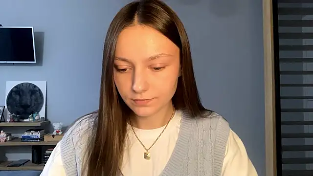 Snapshot of SoulHiperAgne_ chatting on November 14, 2025, 1:04 pm SoulHiperAgne online show from November 14, 2025, 1:04 pm