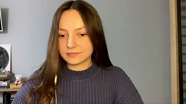 Snapshot of SoulHiperAgne_ chatting on October 26, 2025, 2:28 pm SoulHiperAgne online show from October 26, 2025, 2:28 pm