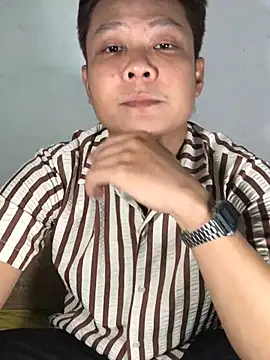 Snapshot of datnguyenvn chatting on February 15, 2026, 9:52 am datnguyenvn online show from February 15, 2026, 9:52 am