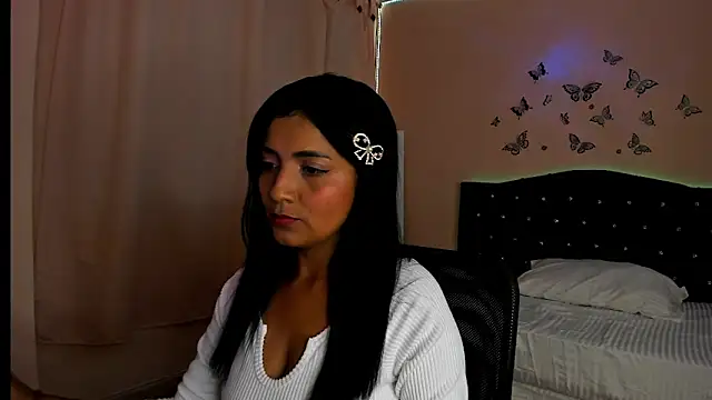 Snapshot of SARALOVE13 chatting on September 11, 2025, 7:14 pm SARALOVE13 online show from September 11, 2025, 7:14 pm