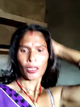 Snapshot of Love_bhabi chatting on December 3, 2025, 10:36 am Love bhabi online show from December 3, 2025, 10:36 am