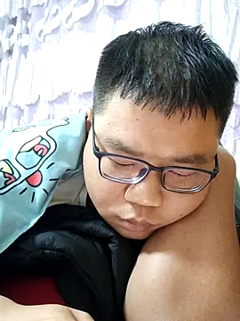  KaiXin  online show from November 1, 2025, 6:24 pm