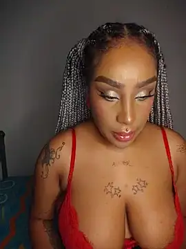 Queen Amara online show from June 17, 2026, 4:23 am