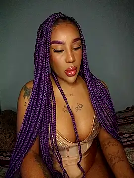 Queen Amara online show from December 4, 2025, 3:27 am