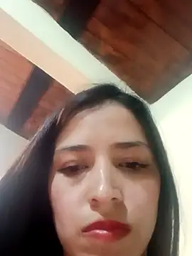 vanessalovetrip online show from September 21, 2025, 7:19 pm