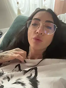 Snapshot of nikkaanderic chatting on January 14, 2026, 11:14 am nikkaanderic online show from January 14, 2026, 11:14 am