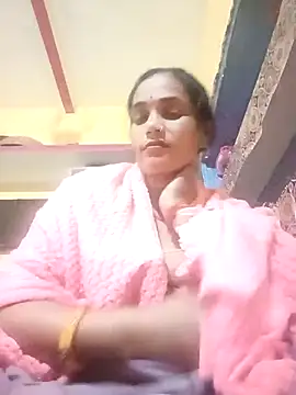 Hot-kal93 online show from October 31, 2025, 8:55 am