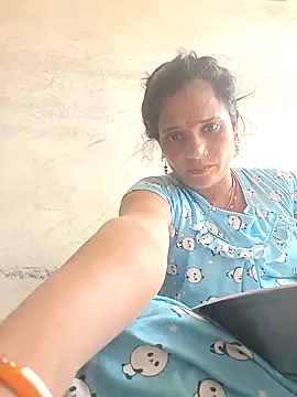 Hot-kal93 online show from September 19, 2025, 7:01 am