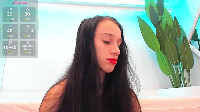 Snapshot of Royal_Naughty_ chatting on October 2, 2025, 5:33 am Royal Naughty online show from October 2, 2025, 5:33 am