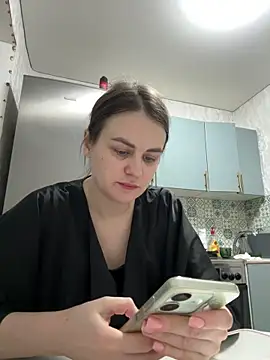 Snapshot of Risky-Flower chatting on February 11, 2026, 5:24 pm Risky-Flower online show from February 11, 2026, 5:24 pm