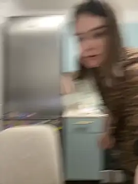 Risky-Flower online show from November 26, 2025, 7:14 pm