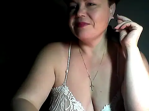 EllaLove2277 online show from October 18, 2025, 4:47 am