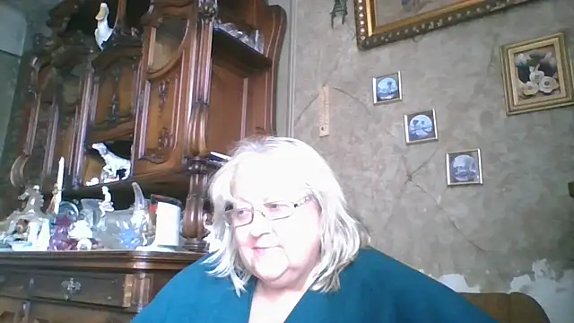 Lala-Love56 online show from September 12, 2025, 9:53 am