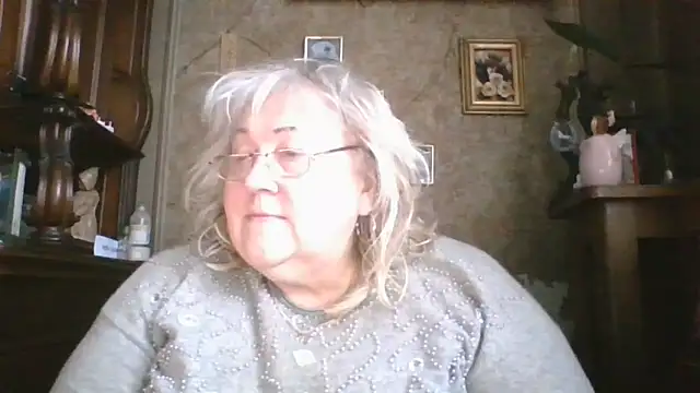 Lala-Love56 online show from April 3, 2026, 6:31 am