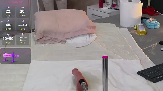 Snapshot of RubbiDark chatting on February 20, 2026, 6:26 am RubbiDark online show from February 20, 2026, 6:26 am