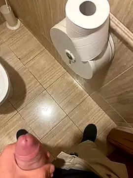 joaomesa online show from September 10, 2025, 3:38 am