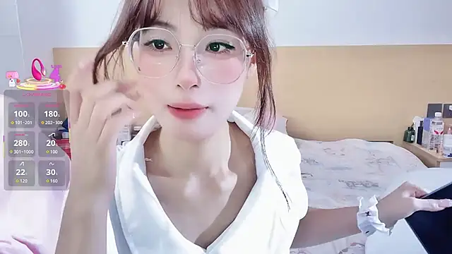 Snapshot of yuanbao_a chatting on September 23, 2025, 12:01 pm yuanbao a online show from September 23, 2025, 12:01 pm