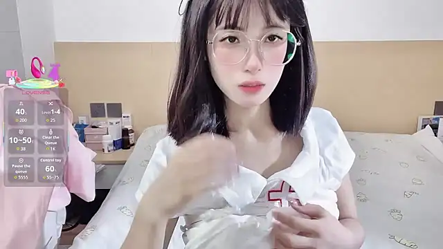 Snapshot of yuanbao_a chatting on September 27, 2025, 12:33 pm yuanbao a online show from September 27, 2025, 12:33 pm