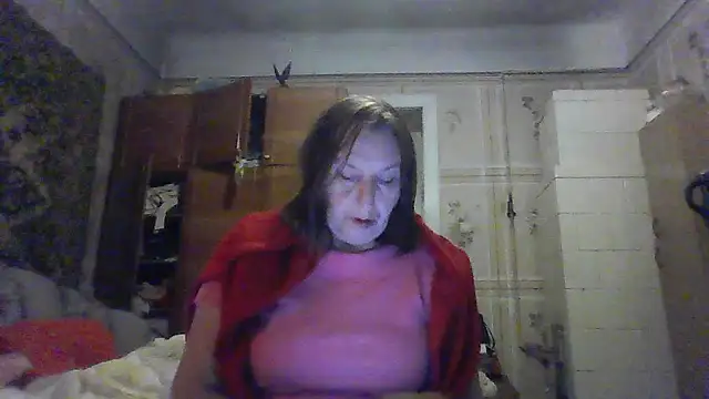 AnnaLive570 online show from November 12, 2025, 9:40 pm