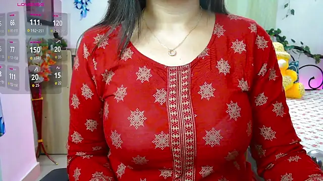 Snapshot of WildDimpi_0 chatting on September 17, 2025, 11:51 pm WildDimpi 0 online show from September 17, 2025, 11:51 pm