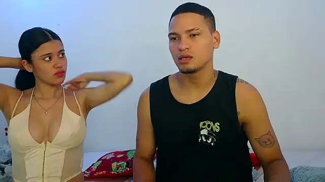 Sexy777Couple online show from January 11, 2026, 1:12 am