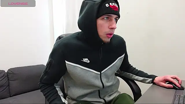 Ryan Dozer online show from April 2, 2026, 5:58 am