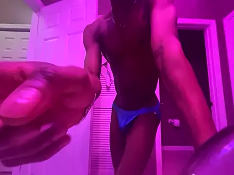 Snapshot of twunkwitadunk chatting on November 4, 2025, 7:12 am twunkwitadunk online show from November 4, 2025, 7:12 am