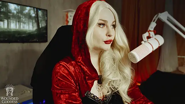 Wounded Goddess  online show from October 31, 2025, 2:13 pm