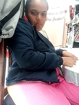 sexygirlbronw1909 online show from September 24, 2025, 4:35 pm