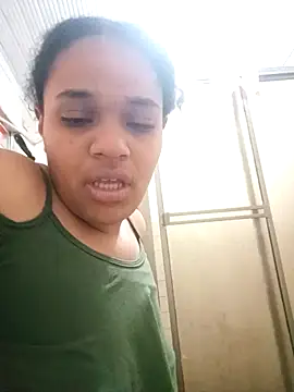 sexygirlbronw1909 online show from September 28, 2025, 2:46 pm