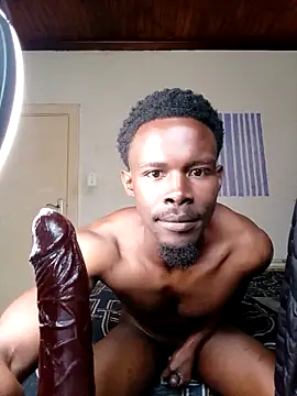 donchico0 online show from October 29, 2025, 8:35 am