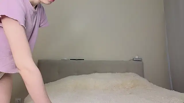 Snapshot of Annabel_theMoon chatting on March 24, 2026, 4:12 am Annabel theMoon online show from March 24, 2026, 4:12 am